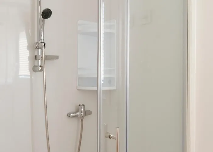 Floating House Marina