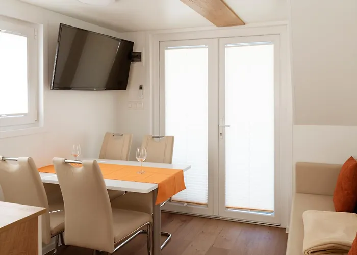 Floating House Marina アパート *